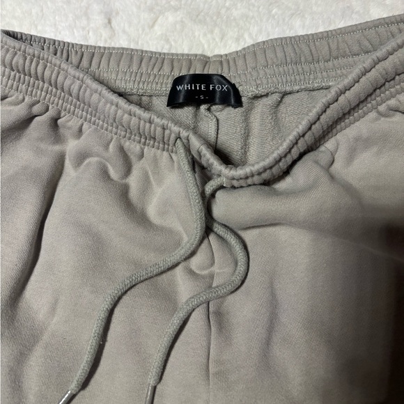 Not An Issue Sweatpants Mushroom - Picture 4 of 5